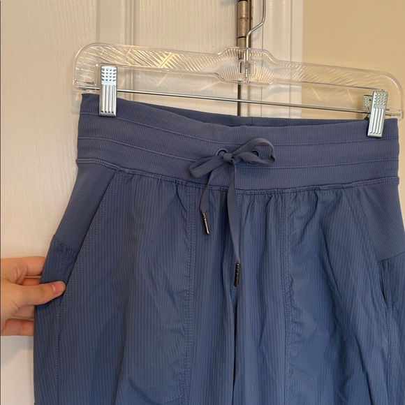 Lululemon Dance Studio Jogger in Ink Blue - Size 4 - Picture 6 of 9